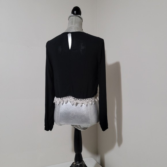 Forever 21 Long sleeve boho crop top crochet lace trim black & white S - Picture 4 of 10
